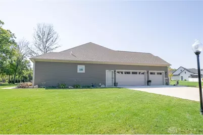 1610 Creekwood Drive, Troy, OH 45373 - Photo 70