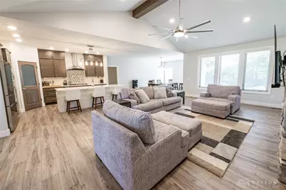 1610 Creekwood Drive, Troy, OH 45373 - Photo 8