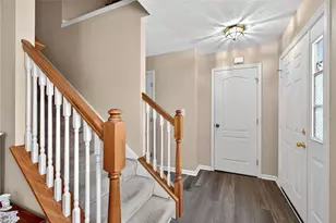 1121 Whitetail Dr, Fairborn, OH 45324 - Photo 6