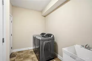 1315 Bourdeaux Way, Clearcreek Twp, OH 45458 - Photo 32