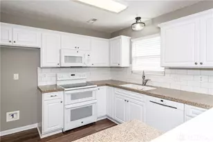 2432 Harmony Dr, Xenia, OH 45385 - Photo 16