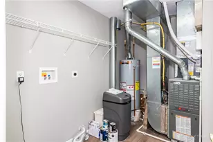 2432 Harmony Dr, Xenia, OH 45385 - Photo 36