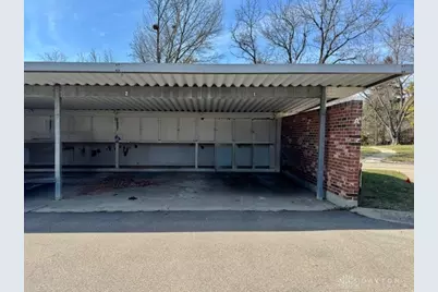 5812 Troy Villa Boulevard, Dayton, OH 45424 - Photo 4