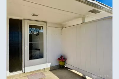 5812 Troy Villa Boulevard, Dayton, OH 45424 - Photo 8