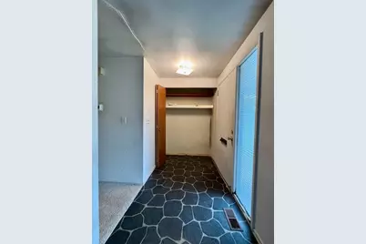 5812 Troy Villa Boulevard, Dayton, OH 45424 - Photo 8