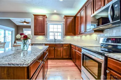 1840 Spring Ridge Court, Beavercreek Twp, OH 45385 - Photo 16