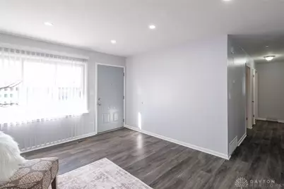 4701 Tall Oaks Drive, Dayton, OH 45432 - Photo 2