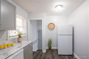 4701 Tall Oaks Dr, Dayton, OH 45432 - Photo 8