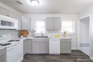 4701 Tall Oaks Dr, Dayton, OH 45432 - Photo 6