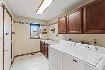 5700 Swan Drive, Clayton, OH 45315 - Photo 70