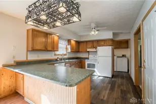 227 E Walnut St, Saint Paris, OH 43072 - Photo 10