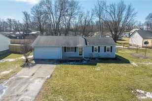 227 E Walnut St, Saint Paris, OH 43072 - Photo 4