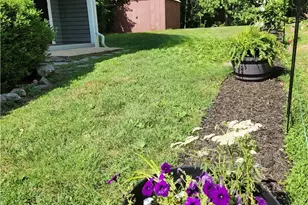 2282 Whitey Marshall Dr, Beavercreek, OH 45434 - Photo 8