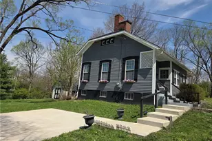 2282 Whitey Marshall Dr, Beavercreek, OH 45434 - Photo 4