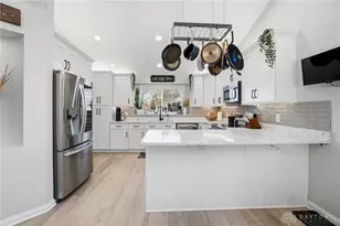 9600 Feather Wood Ln, Dayton, OH 45458 - Photo 12