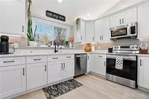 9600 Feather Wood Ln, Dayton, OH 45458 - Photo 14