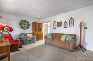 1808 Burnside Dr, Miamisburg, OH 45342 - Photo 4