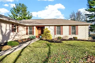 8596 Monticello Dr, West Chester, OH 45069 - Photo 6