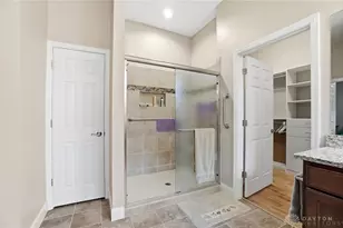 575 Carrick Dr, Dayton, OH 45458 - Photo 18