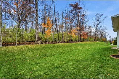 575 Carrick Drive, Dayton, OH 45458 - Photo 32