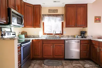 186 W Xenia Avenue, Cedarville Village, OH 45314 - Photo 14