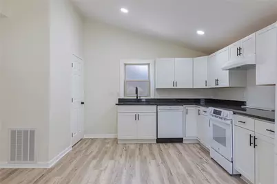 404 W 1st Street, Arcanum, OH 45304 - Photo 14