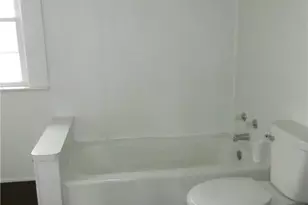 102 E Main St, Anna, OH 45302 - Photo 16