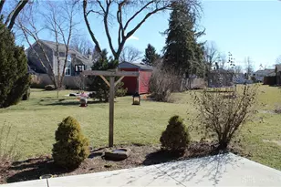 433 Edgebrook Ave, Brookville, OH 45309 - Photo 38