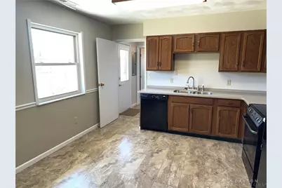 433 Edgebrook Avenue, Brookville, OH 45309 - Photo 14