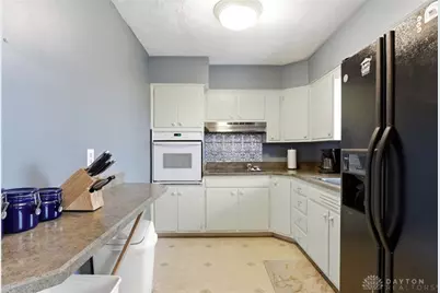 5799 Bayside Drive, Dayton, OH 45431 - Photo 8