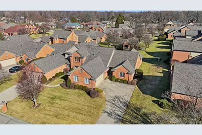 7016 Rosecliff Place, Dayton, OH 45459 - Photo 2