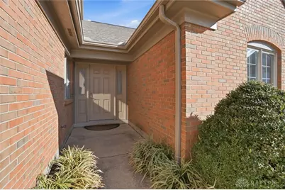 7016 Rosecliff Place, Dayton, OH 45459 - Photo 8