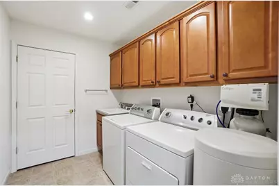 682 Sagamon Drive, Beavercreek, OH 45434 - Photo 16