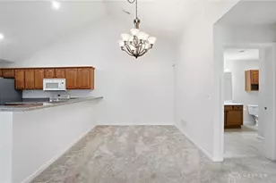 682 Sagamon Dr, Beavercreek, OH 45434 - Photo 12