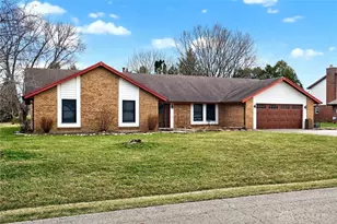 1010 Meadow Lark Dr, Enon Vlg, OH 45323 - Photo 8