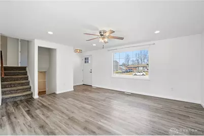 806 McGraw Court, Englewood, OH 45322 - Photo 10