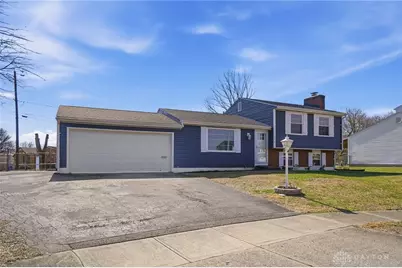 806 McGraw Court, Englewood, OH 45322 - Photo 4