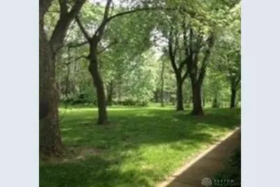 7847 Betsy Ross Circle, Dayton, OH 45459 - Photo 8