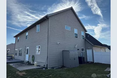 800 McKees Mill Run, New Carlisle, OH 45344 - Photo 4