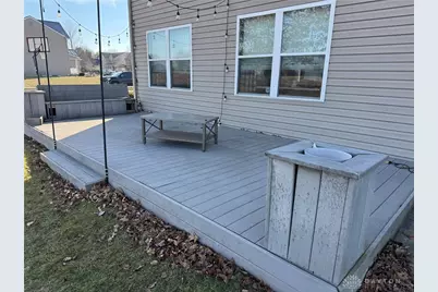 800 McKees Mill Run, New Carlisle, OH 45344 - Photo 6