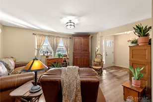 619 Rohrer Dr, Tipp City, OH 45371 - Photo 8