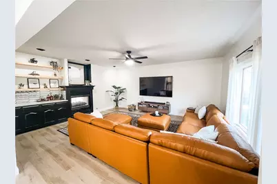 10748 Country Walk Court, Centerville, OH 45458 - Photo 6