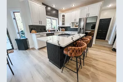 10748 Country Walk Court, Centerville, OH 45458 - Photo 4