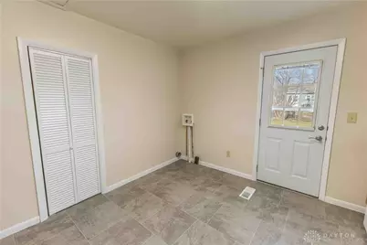 818 Flintridge Drive, Fairborn, OH 45324 - Photo 6