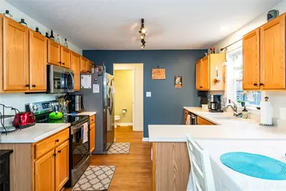 3647 King Edward Way, Beavercreek, OH 45431 - Photo 8