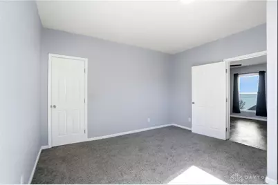 516 S Madriver Street, Bellefontaine, OH 43311 - Photo 18