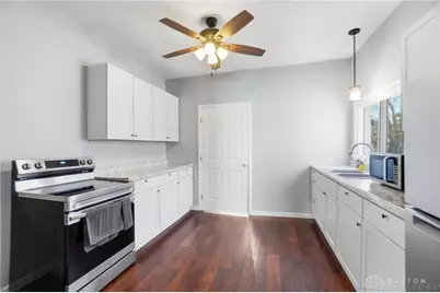 516 S Madriver Street, Bellefontaine, OH 43311 - Photo 12