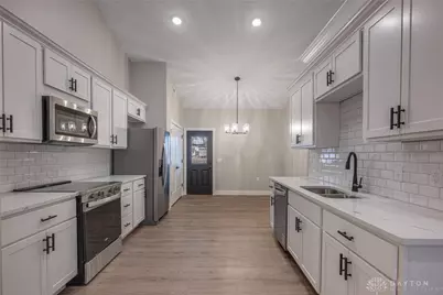 299 Eastline Drive, Middletown, OH 45044 - Photo 6