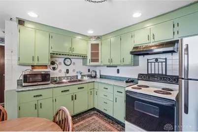 1516 Hyannis Drive, Springfield, OH 45503 - Photo 14