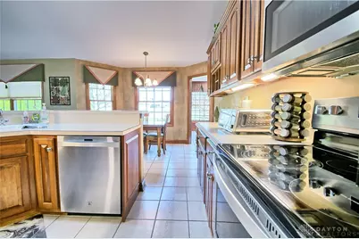 3876 S Ashleaf Lane, Beavercreek, OH 45440 - Photo 18